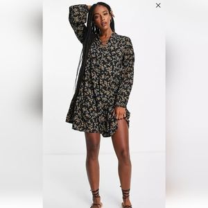 Long sleeve printed black mini dress